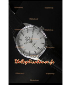 Montre suisse coaxiale Omega Globemaster avec cadran blanc en acier inoxydable - Réplique de montre miroir 1:1